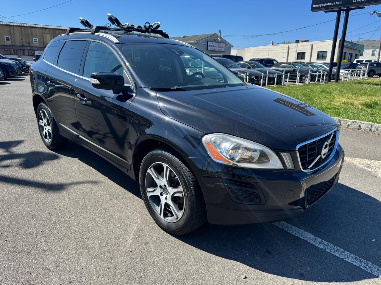 Volvo XC60 AWD 4dr 3.0L 2012
