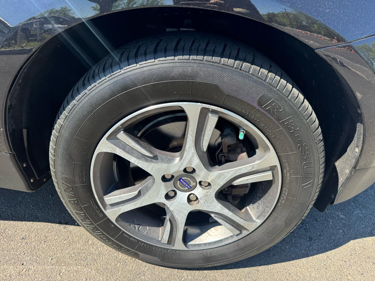 Volvo XC60 AWD 4dr 3.0L 2012