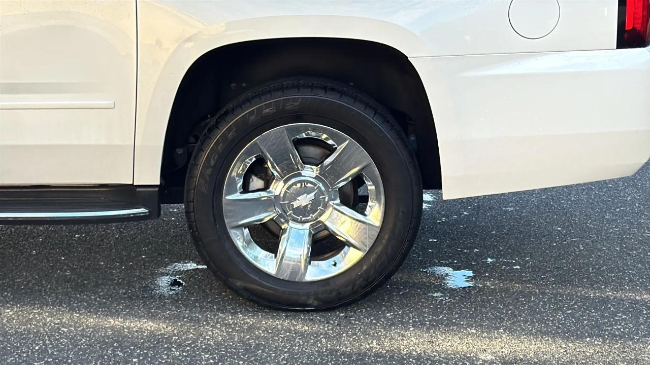 Chevrolet Suburban 4WD 4dr 1500 Premier 2018