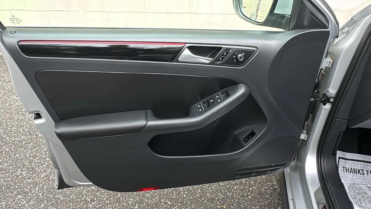 Volkswagen Jetta Sedan 4dr Man 2.0T GLI SE PZEV 2016