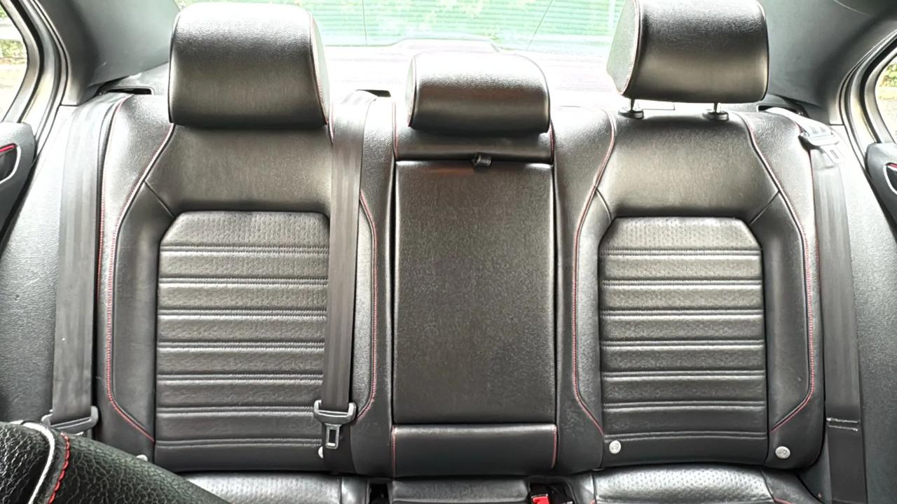 Volkswagen Jetta Sedan 4dr Man 2.0T GLI SE PZEV 2016