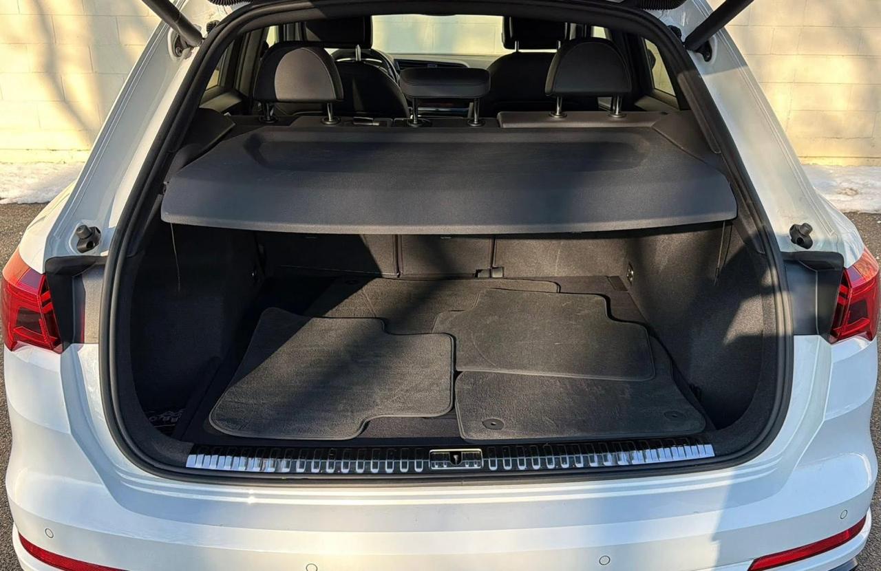 Audi Q3 S line Premium 45 TFSI quattro 2021