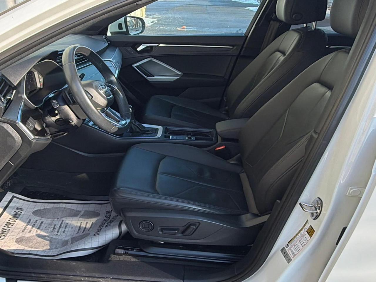 Audi Q3 S line Premium 45 TFSI quattro 2021