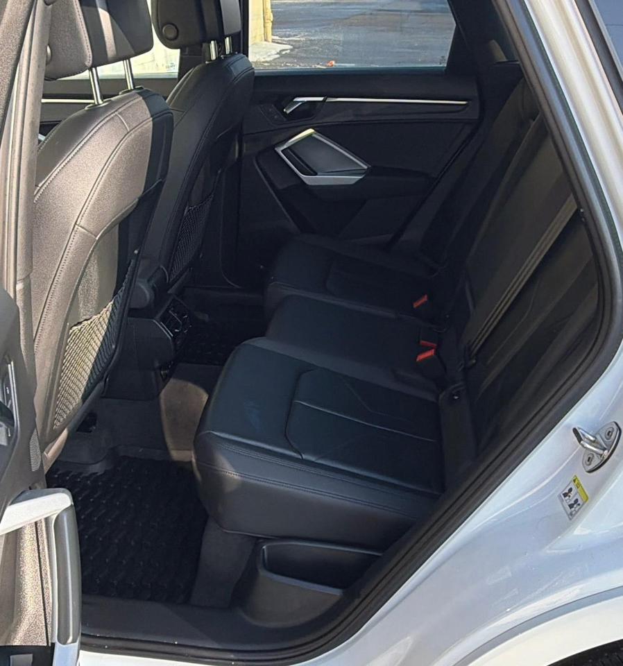 Audi Q3 S line Premium 45 TFSI quattro 2021