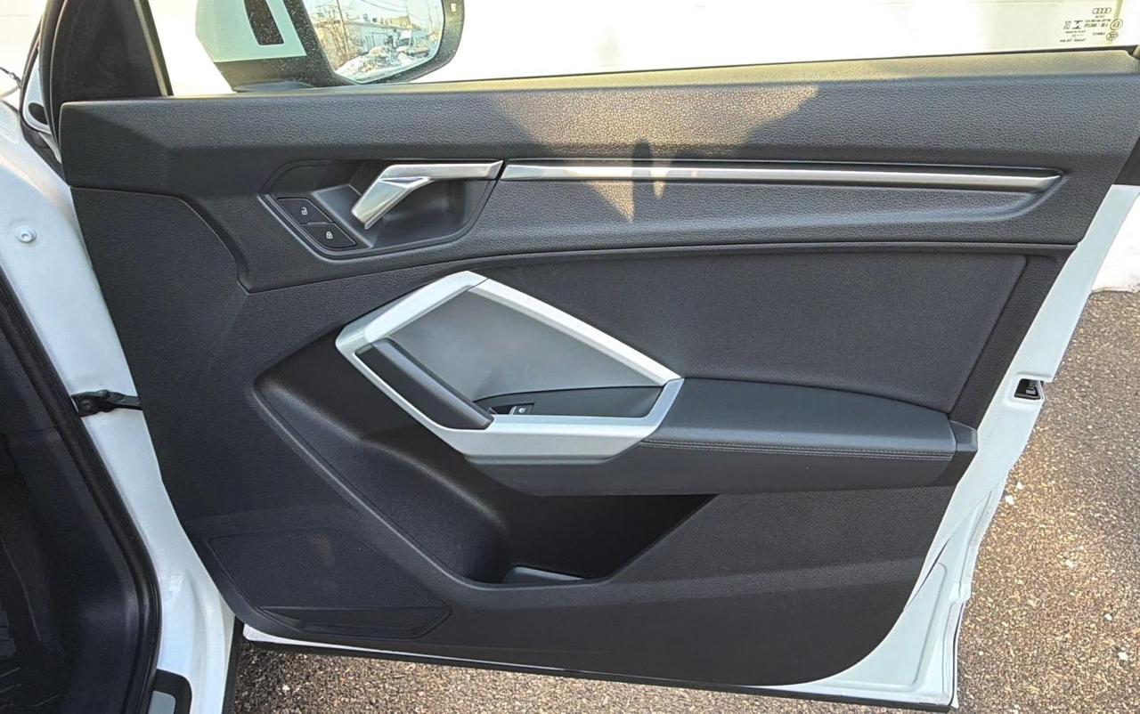 Audi Q3 S line Premium 45 TFSI quattro 2021