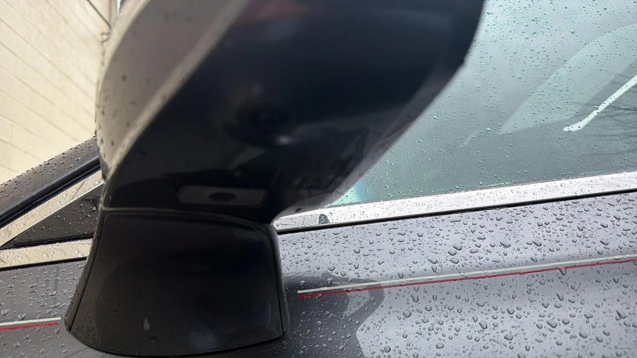 Genesis G90 3.3T Premium AWD 2017