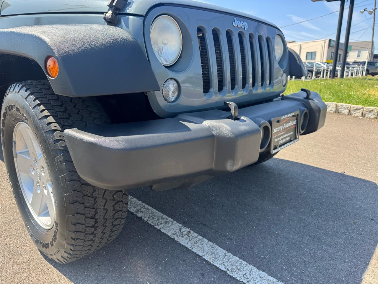 Jeep Wrangler Unlimited 4WD 4dr Sport 2014