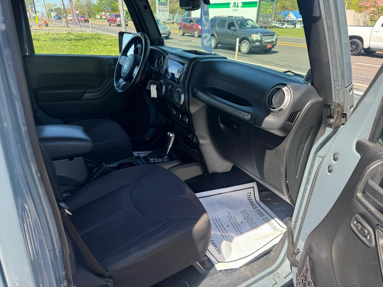 Jeep Wrangler Unlimited 4WD 4dr Sport 2014