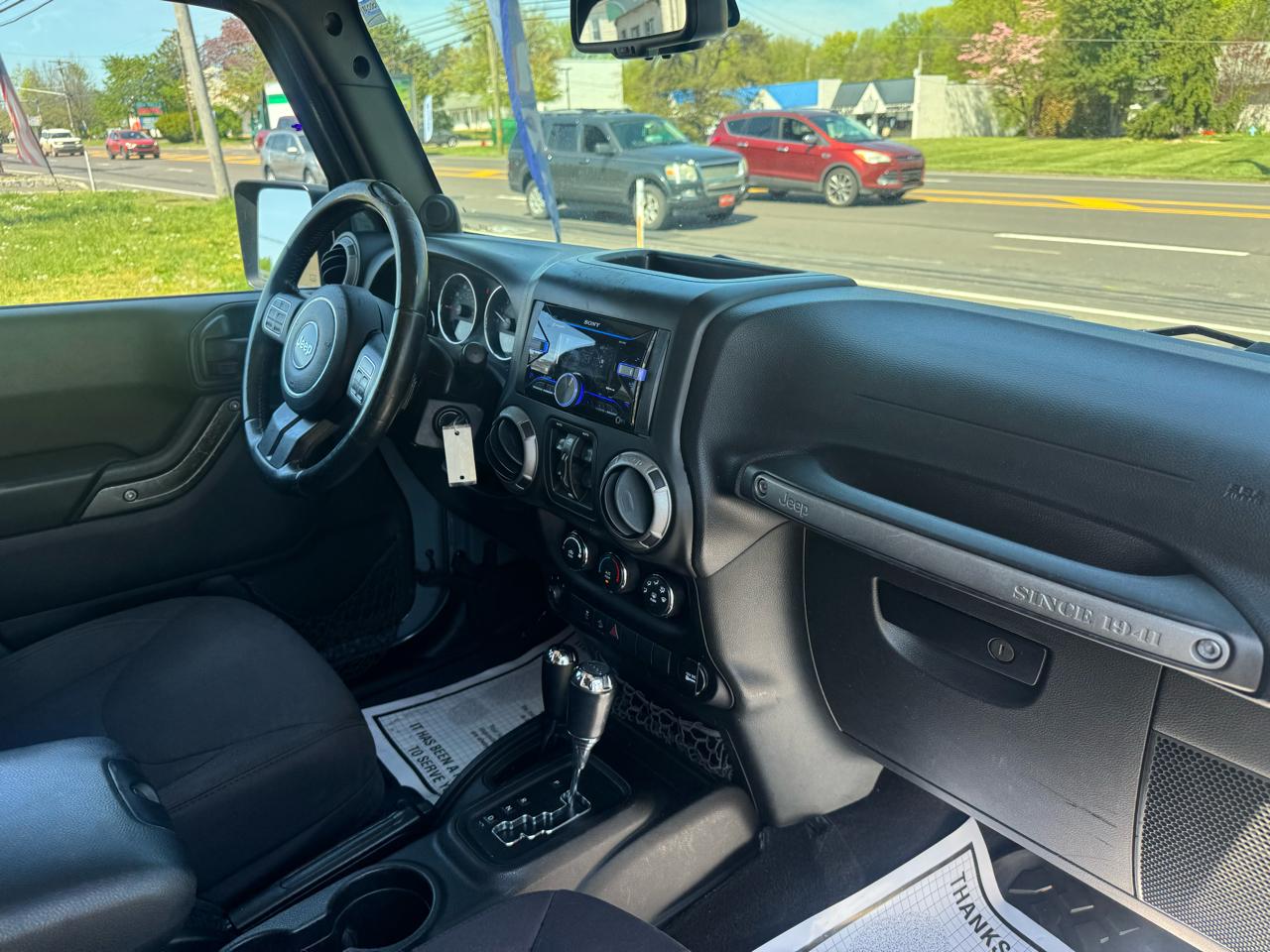 Jeep Wrangler Unlimited 4WD 4dr Sport 2014