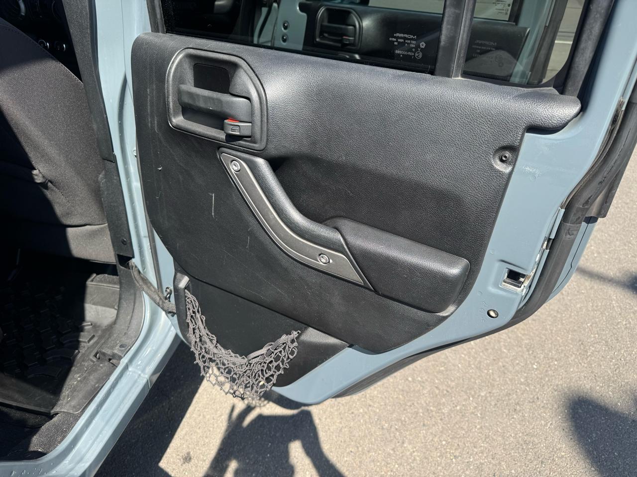 Jeep Wrangler Unlimited 4WD 4dr Sport 2014