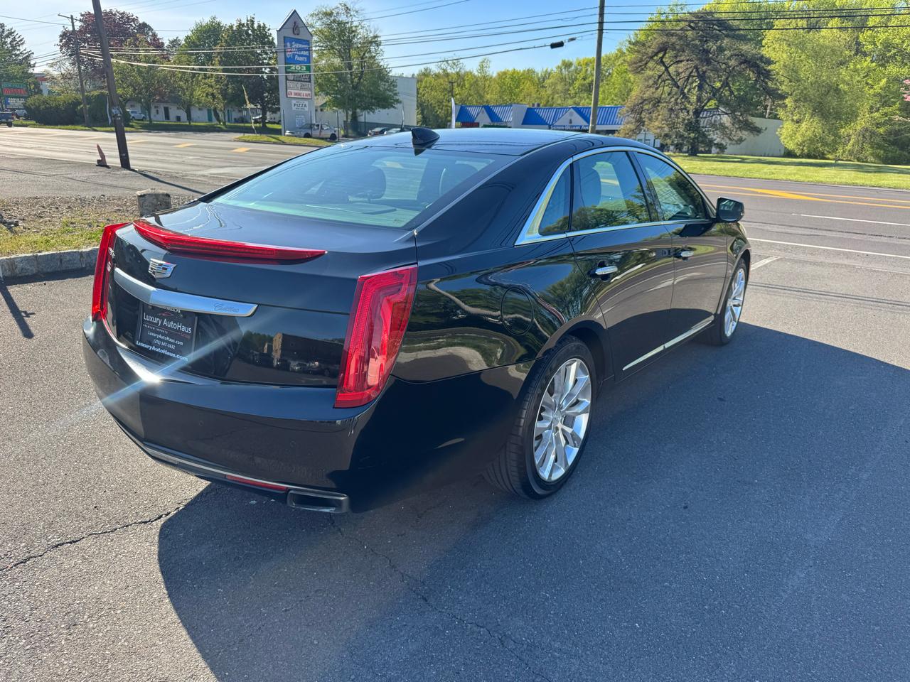 Cadillac XTS Luxury 4D Sedan AWD 2016