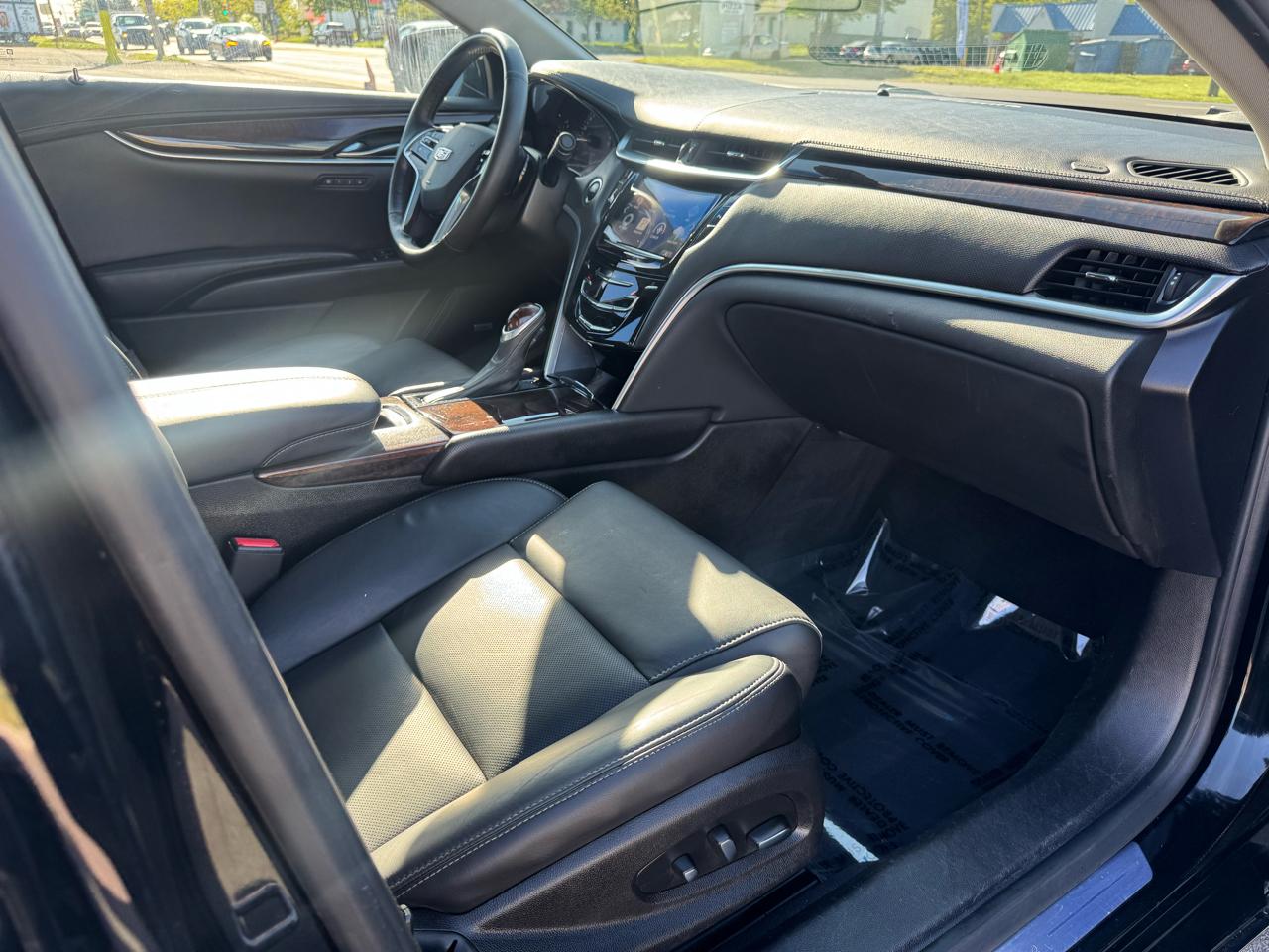 Cadillac XTS Luxury 4D Sedan AWD 2016