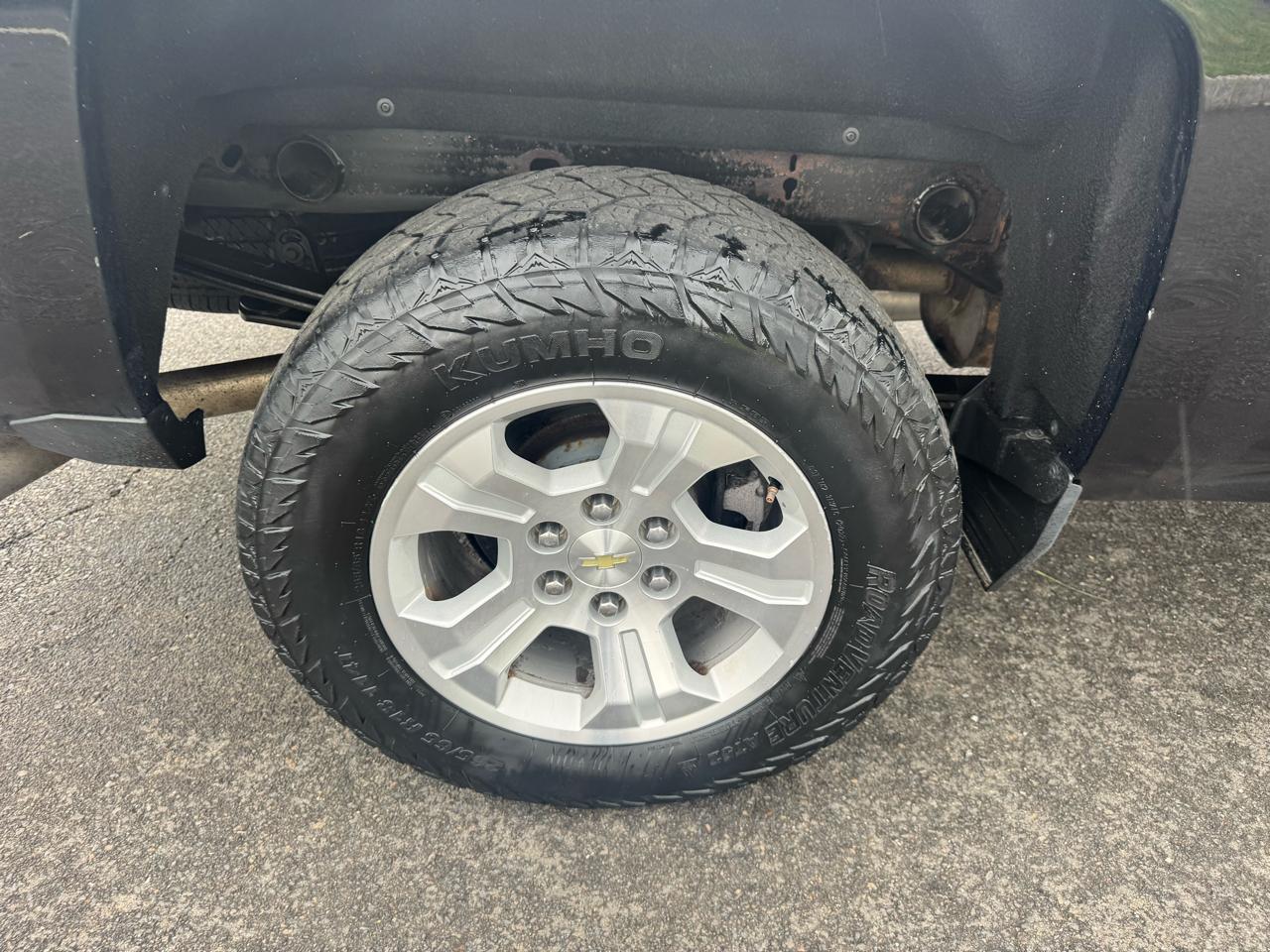 Chevrolet Silverado 1500 4WD Double Cab 143.5" LT w/1LT 2018