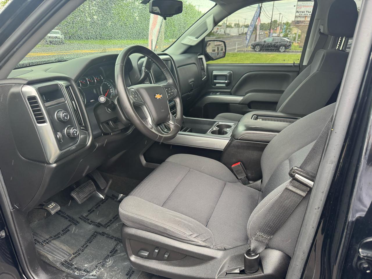 Chevrolet Silverado 1500 4WD Double Cab 143.5" LT w/1LT 2018