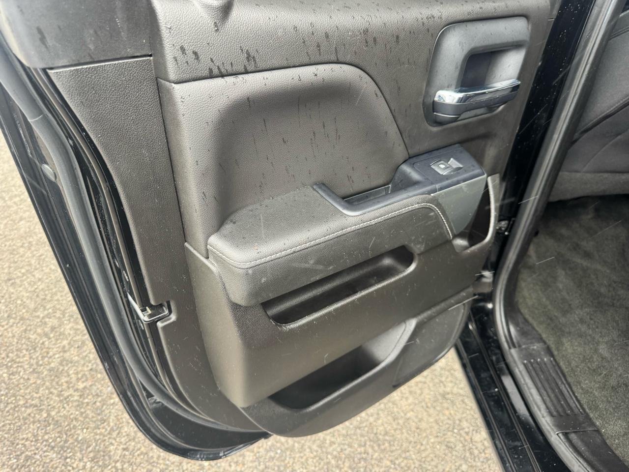 Chevrolet Silverado 1500 4WD Double Cab 143.5" LT w/1LT 2018