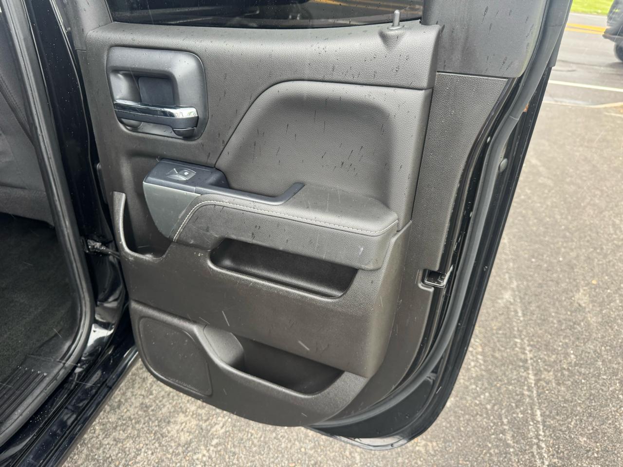 Chevrolet Silverado 1500 4WD Double Cab 143.5" LT w/1LT 2018