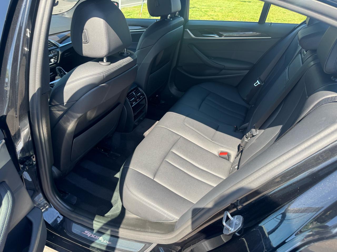 BMW 5 Series 530i xDrive Sedan 2019