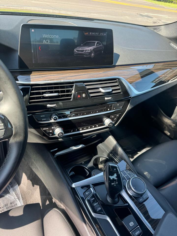 BMW 5 Series 530i xDrive Sedan 2019