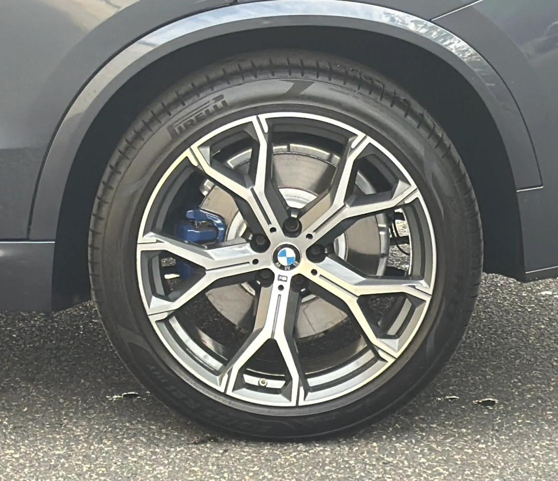 BMW X5 xDrive40i Sports Activity Vehicle 2021