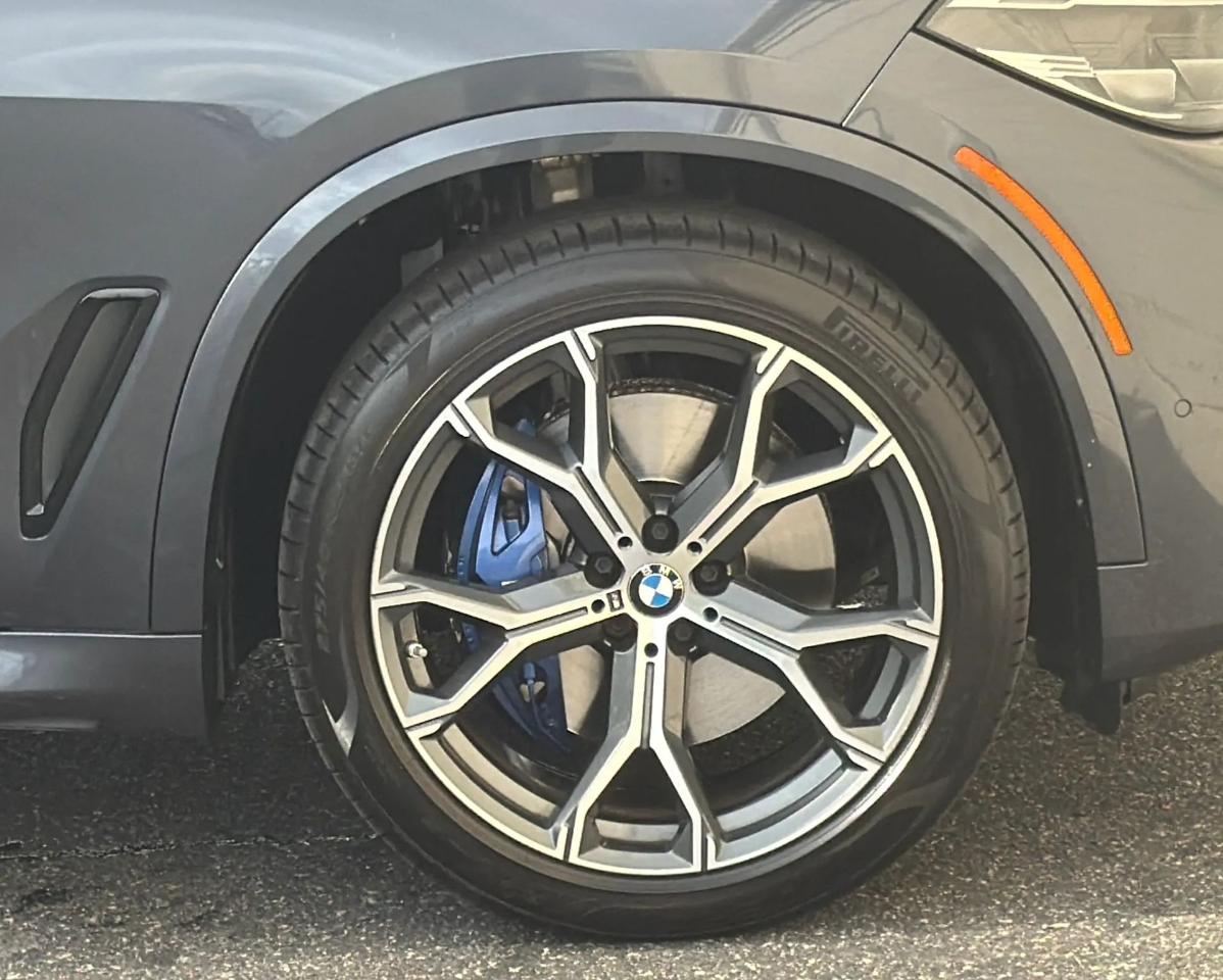 BMW X5 xDrive40i Sports Activity Vehicle 2021
