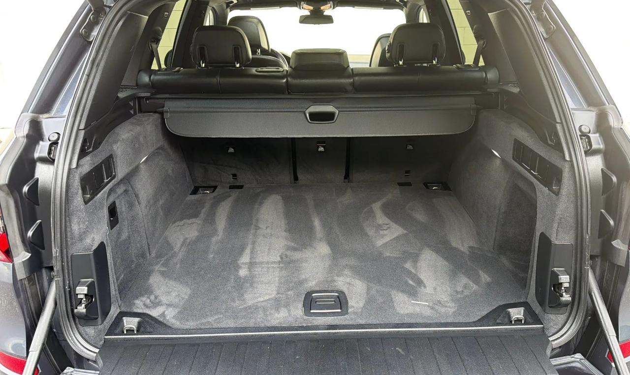 BMW X5 xDrive40i Sports Activity Vehicle 2021