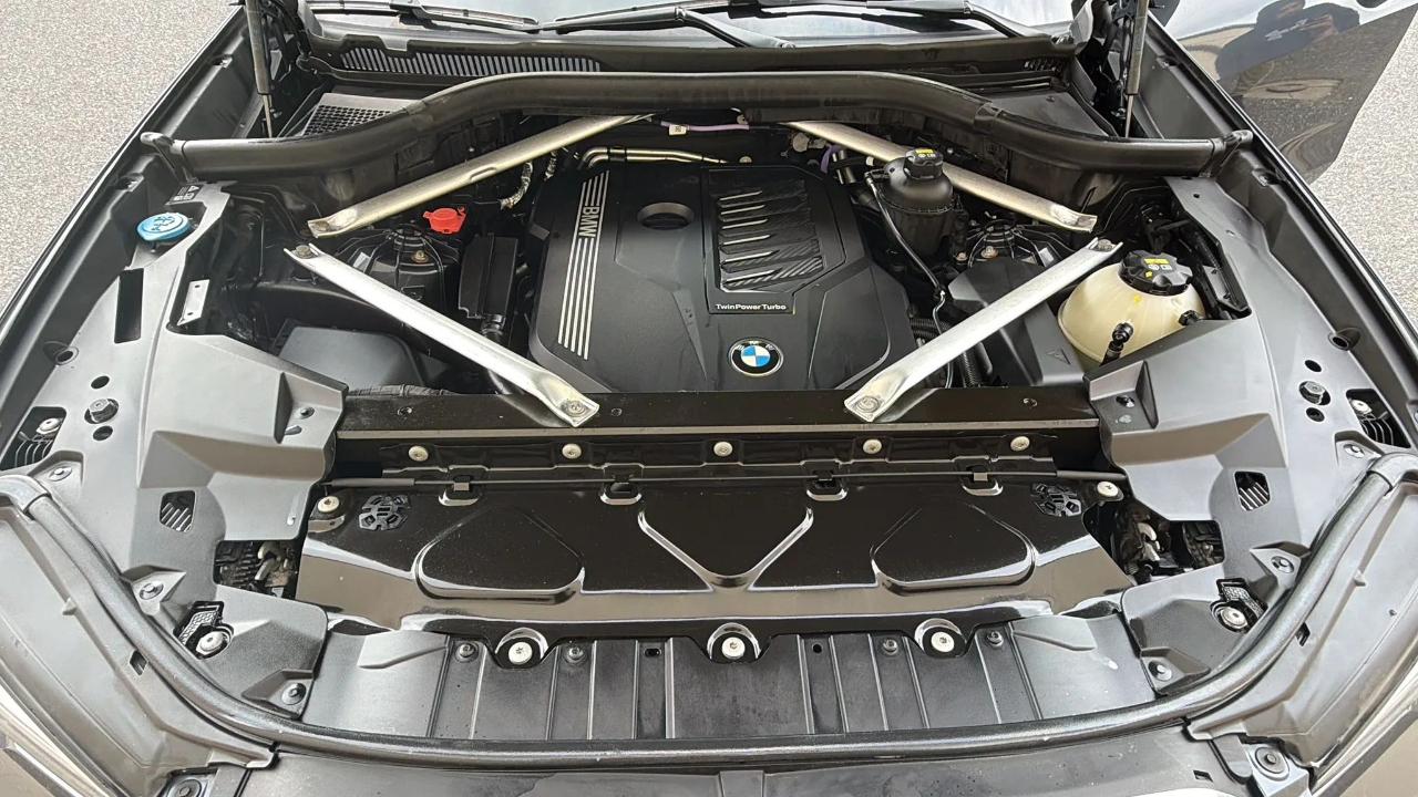 BMW X5 xDrive40i Sports Activity Vehicle 2021