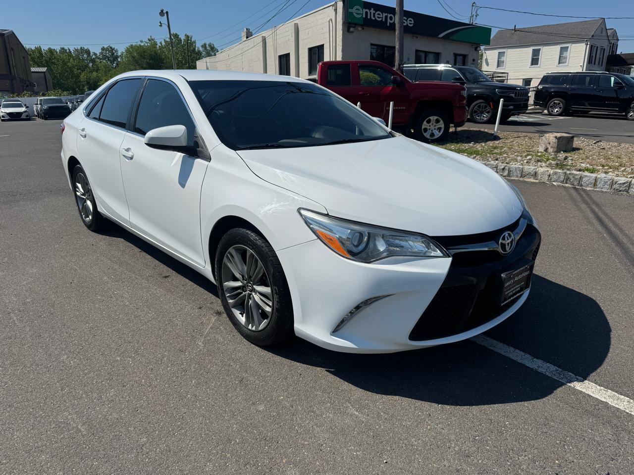 Toyota Camry 4dr Sdn I4 Auto SE w/Special Edition Pkg (Natl) 2016