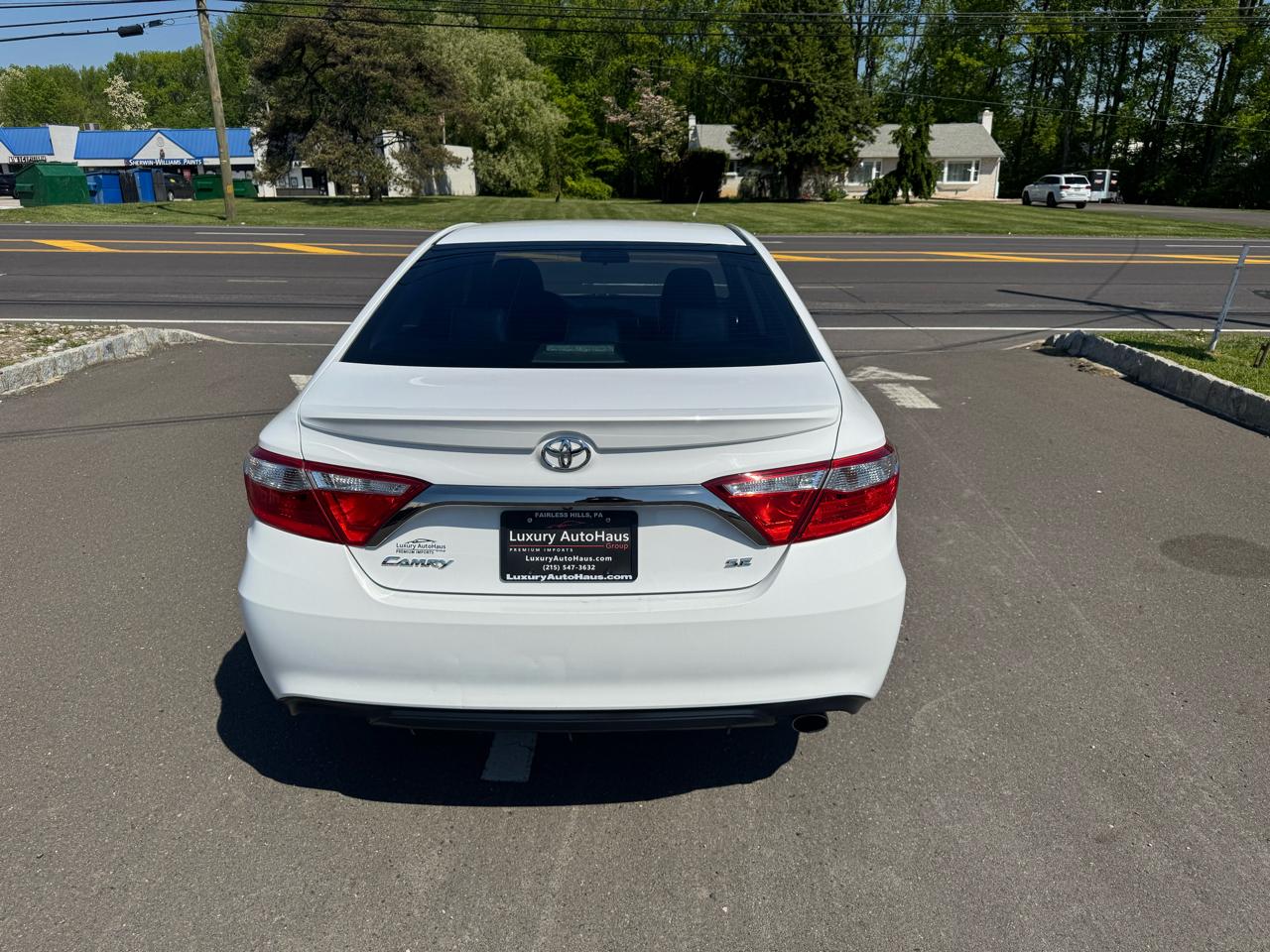 Toyota Camry 4dr Sdn I4 Auto SE w/Special Edition Pkg (Natl) 2016
