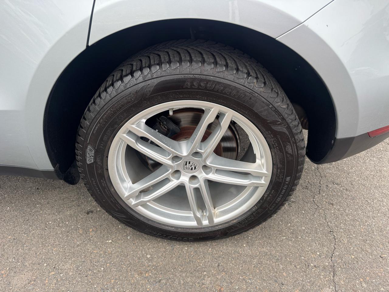 Porsche Macan AWD 2019