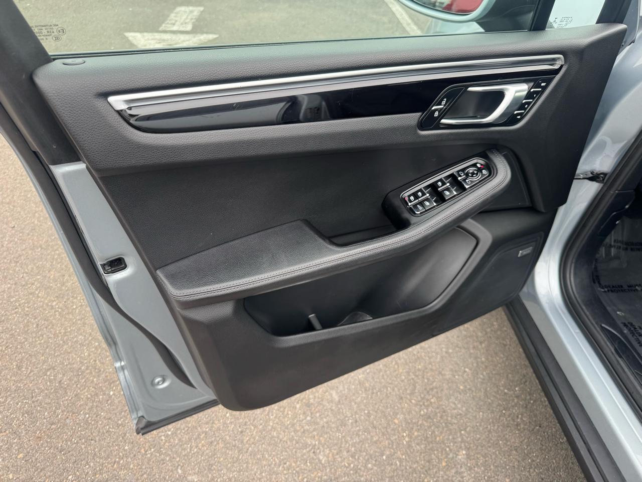 Porsche Macan AWD 2019
