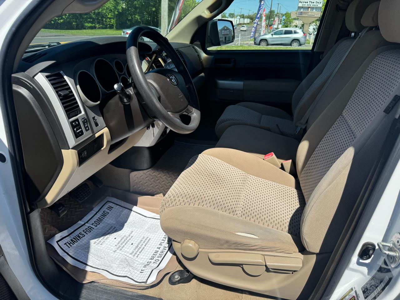 Toyota Tundra 4WD Double 145.7" 5.7L V8 SR5 (Natl 2007