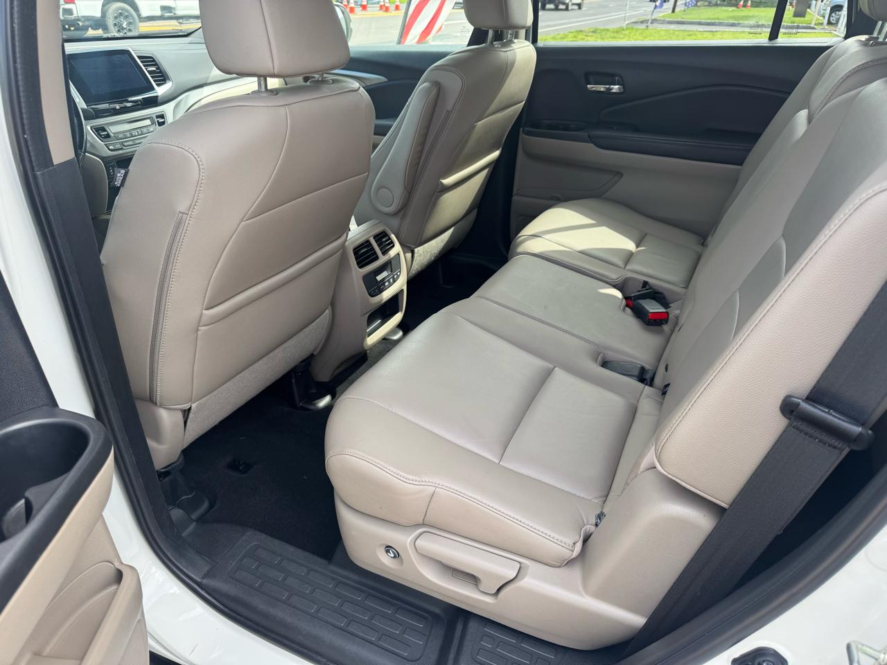 Honda Pilot AWD 4dr EX-L w/Navi 2016