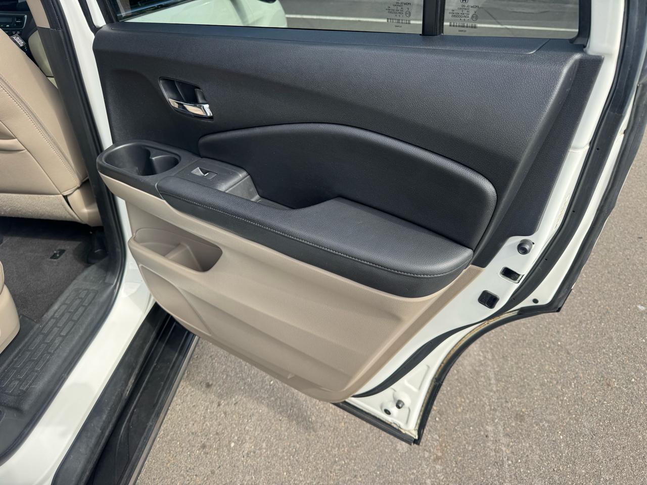 Honda Pilot AWD 4dr EX-L w/Navi 2016