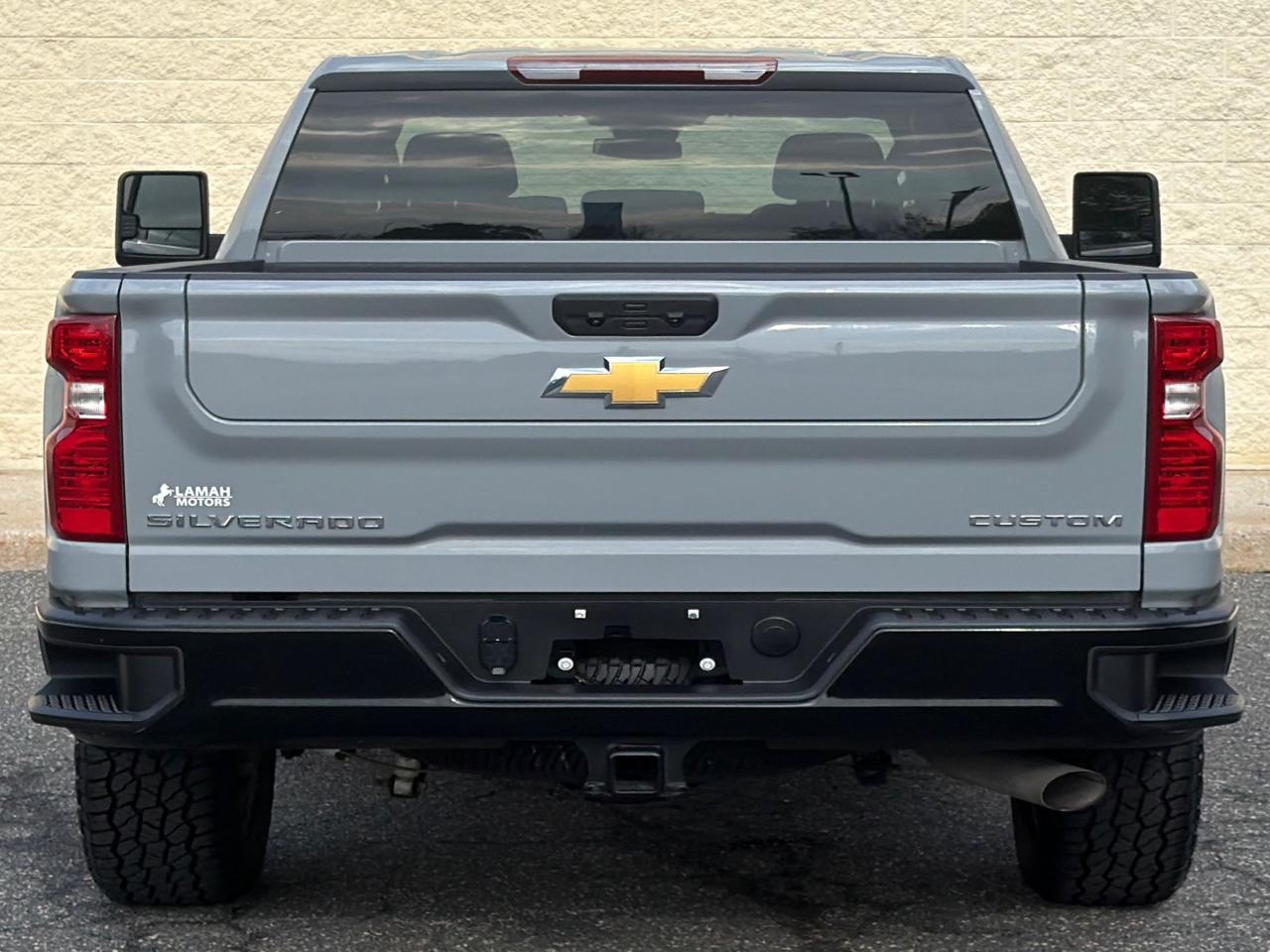 Chevrolet Silverado 2500HD 4WD Crew Cab 159" Custom 2025
