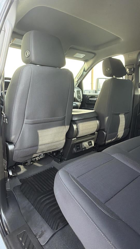 Chevrolet Silverado 2500HD 4WD Crew Cab 159" Custom 2025