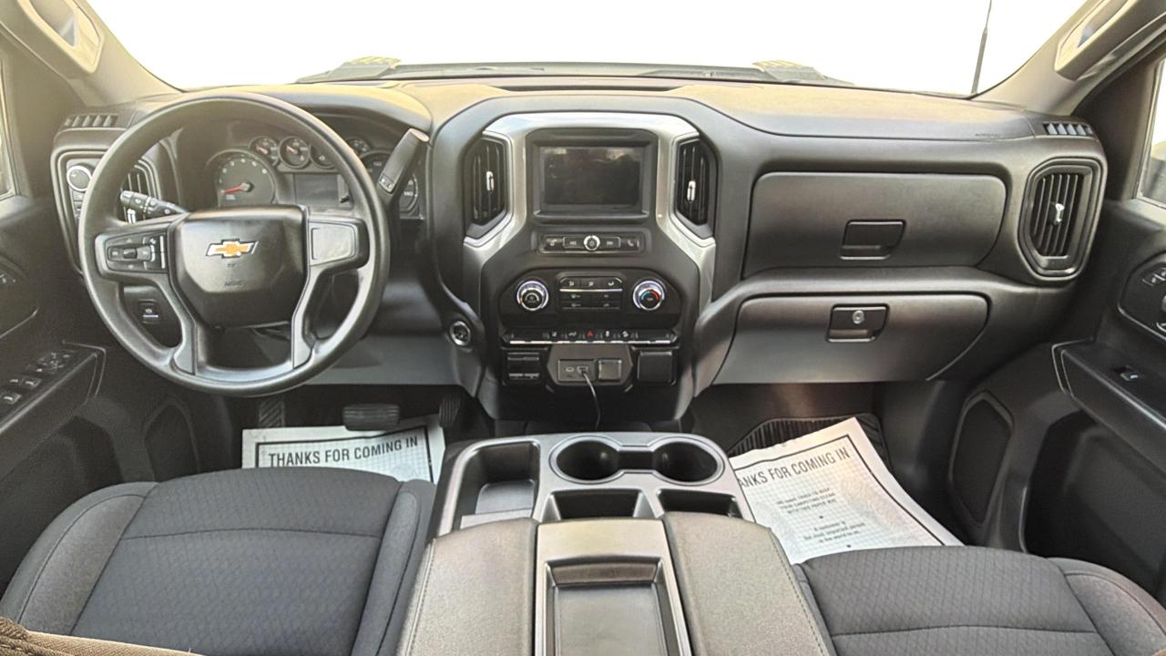 Chevrolet Silverado 2500HD 4WD Crew Cab 159" Custom 2025