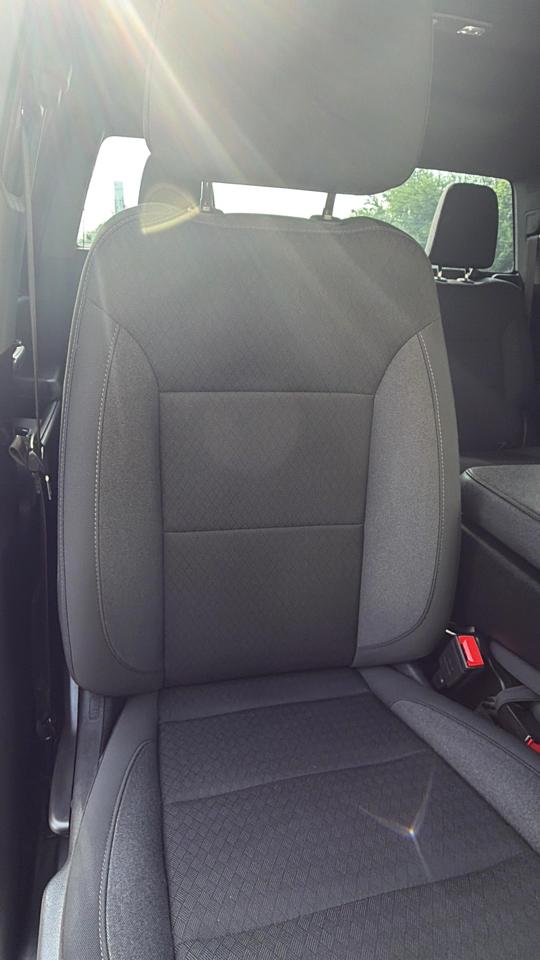 Chevrolet Silverado 2500HD 4WD Crew Cab 159" Custom 2025
