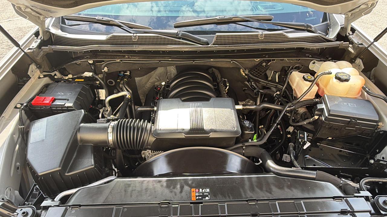 Chevrolet Silverado 2500HD 4WD Crew Cab 159" Custom 2025