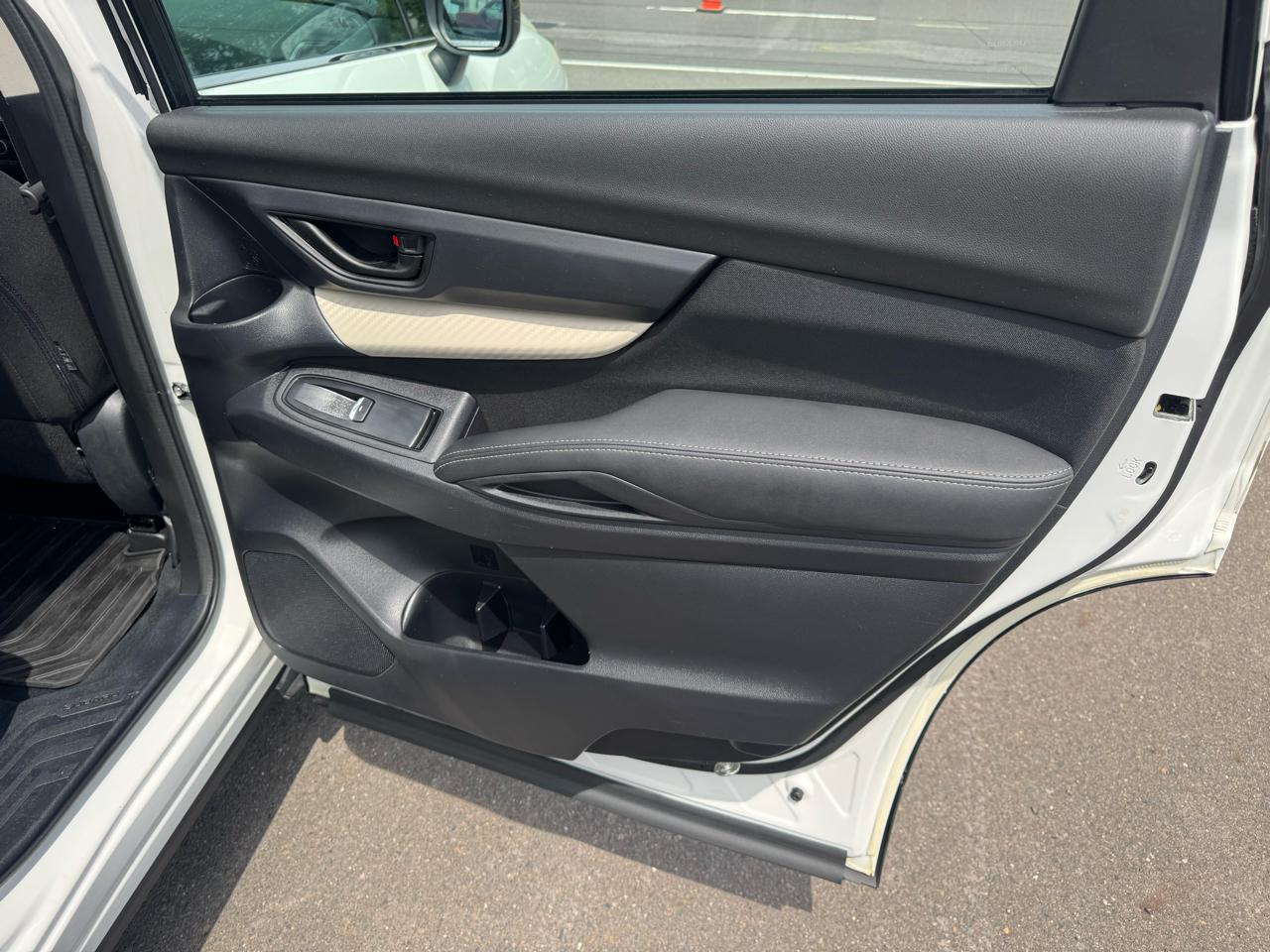 Subaru Ascent 8-Passenger 2021