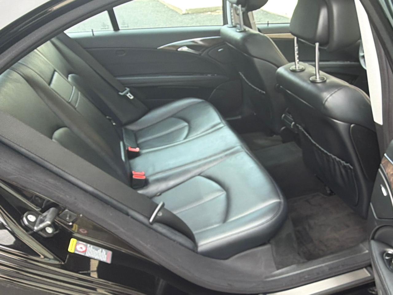 Mercedes-Benz E-Class 4dr Sdn E350 Sport 4MATIC 2009