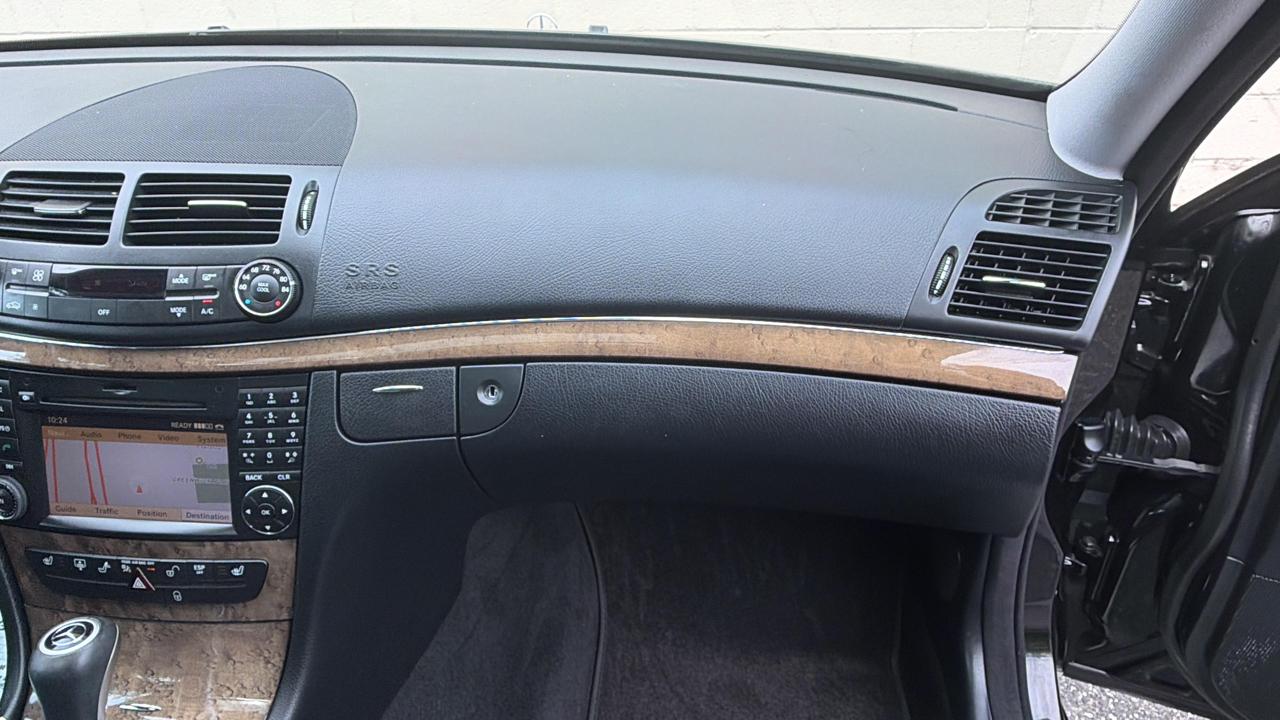 Mercedes-Benz E-Class 4dr Sdn E350 Sport 4MATIC 2009