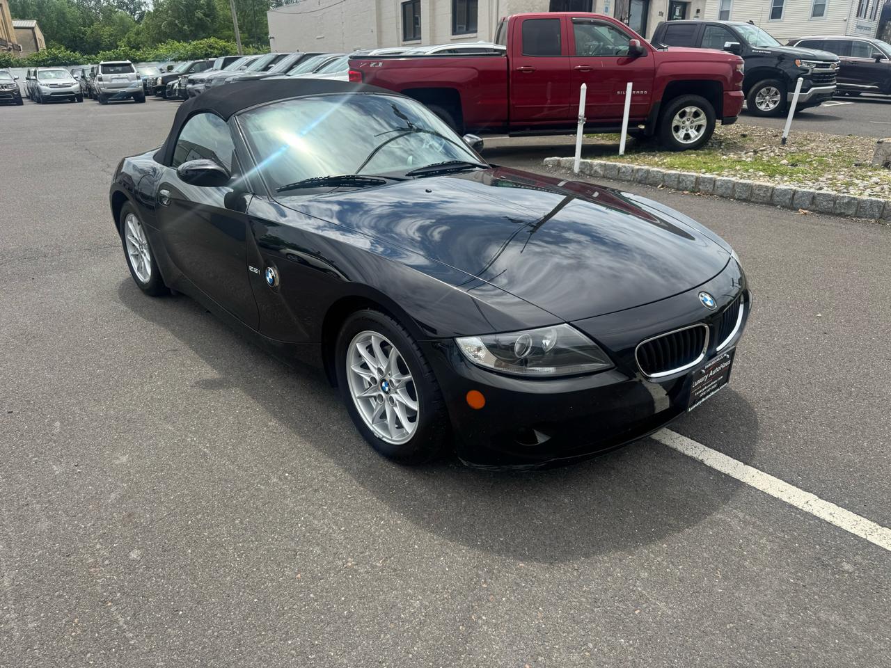 BMW Z4 2dr Roadster 2.5i 2005