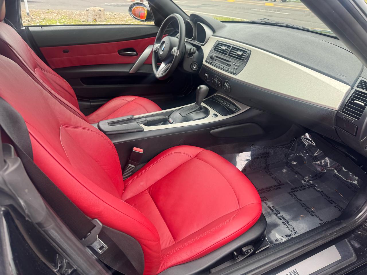 BMW Z4 2dr Roadster 2.5i 2005