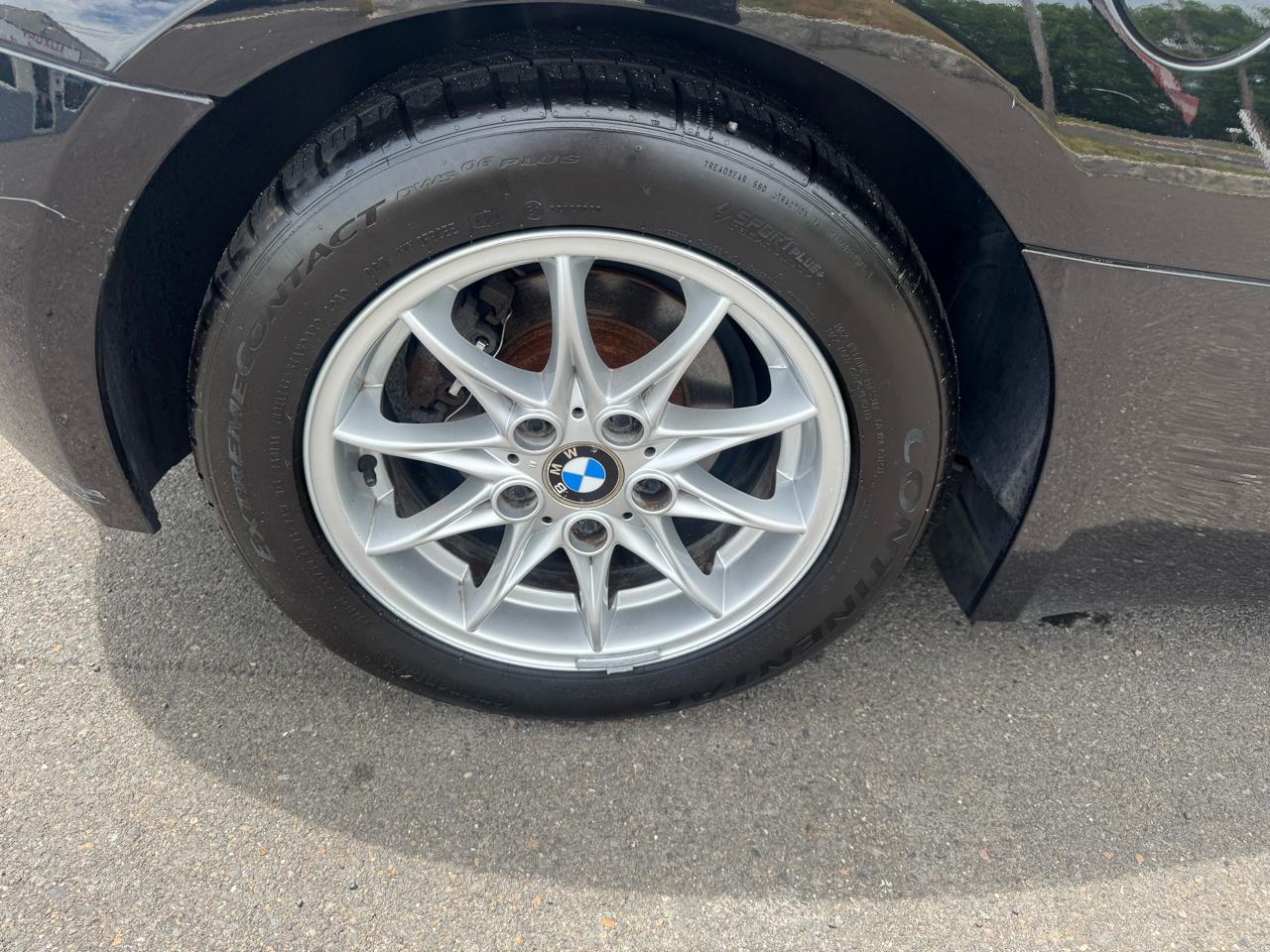 BMW Z4 2dr Roadster 2.5i 2005