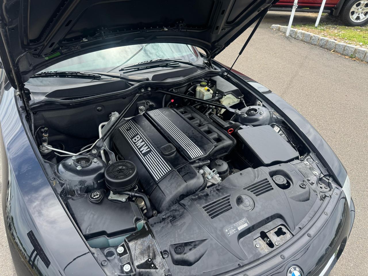 BMW Z4 2dr Roadster 2.5i 2005