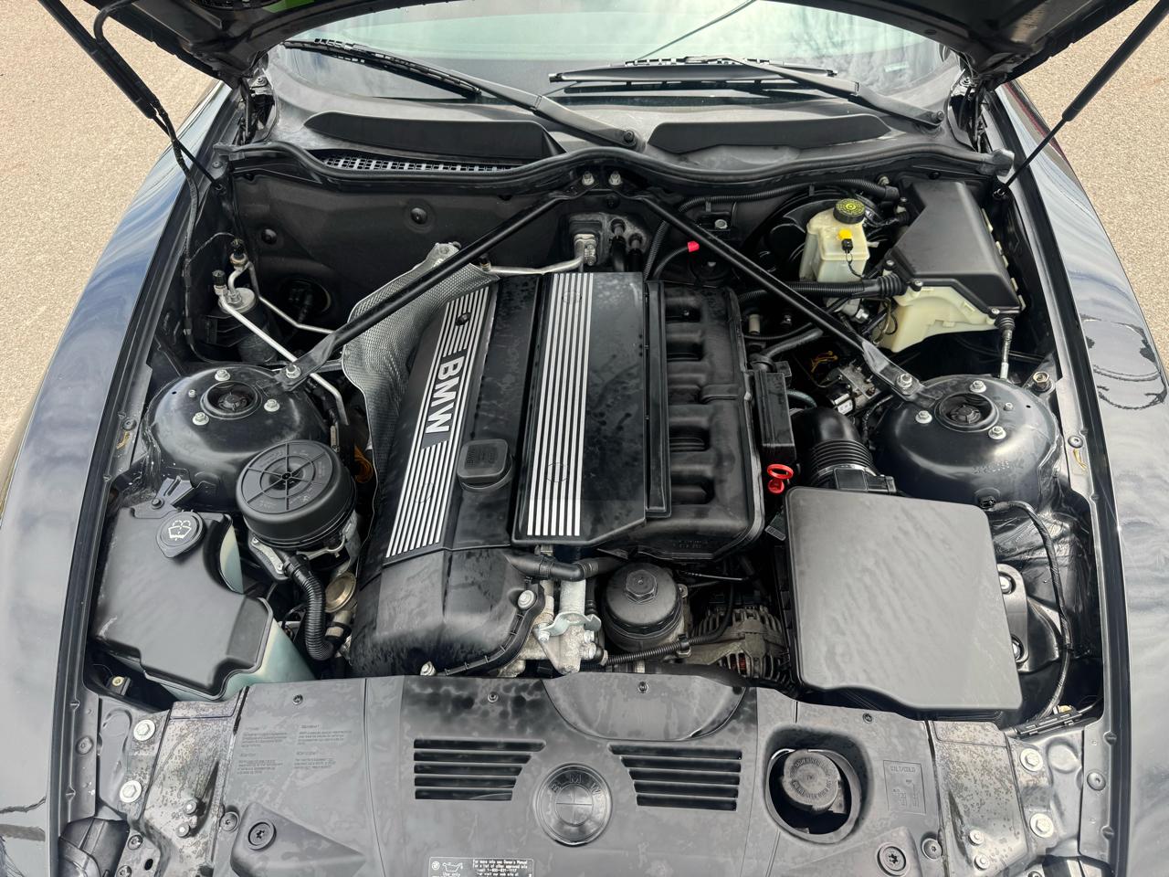 BMW Z4 2dr Roadster 2.5i 2005