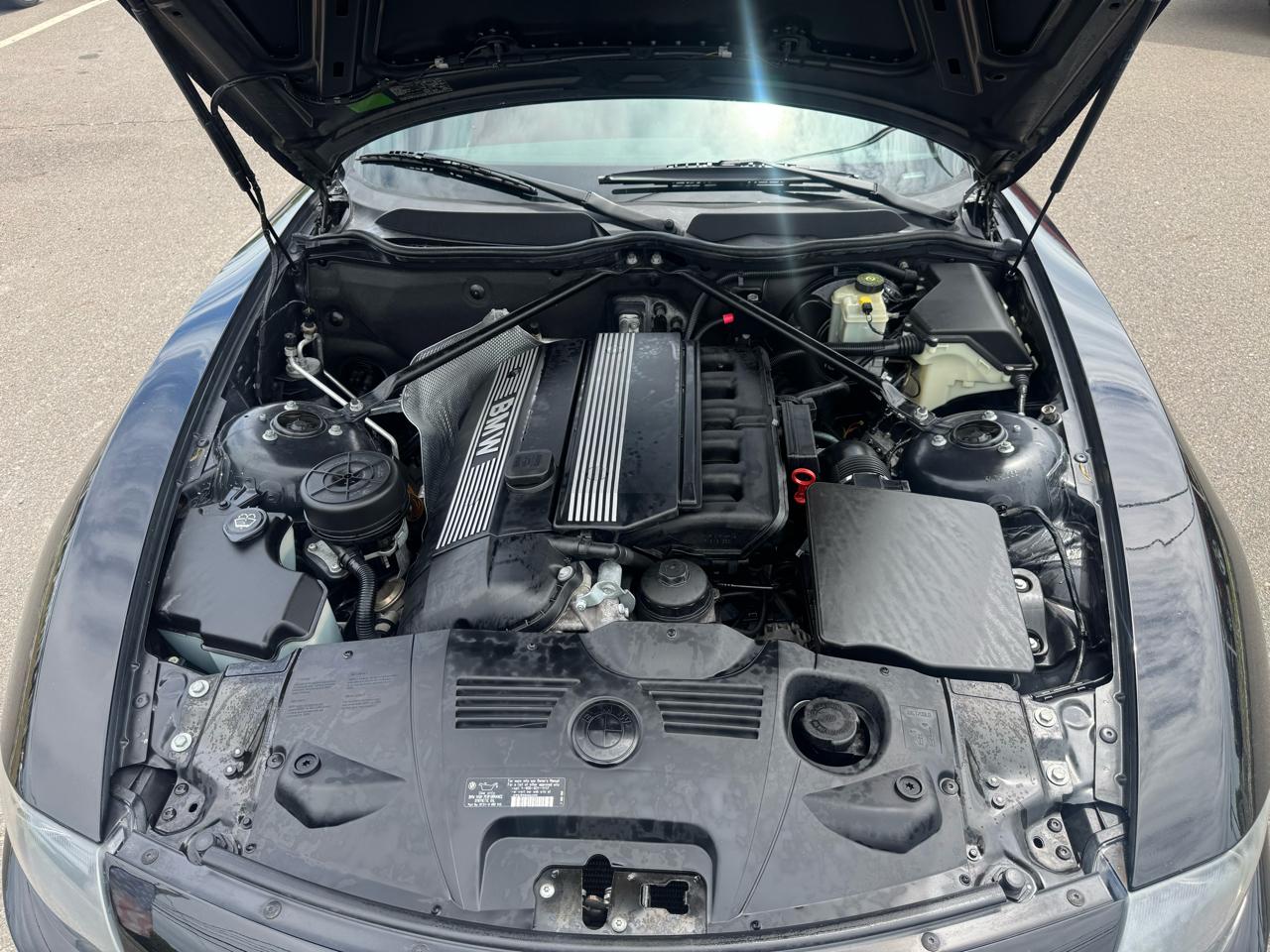 BMW Z4 2dr Roadster 2.5i 2005