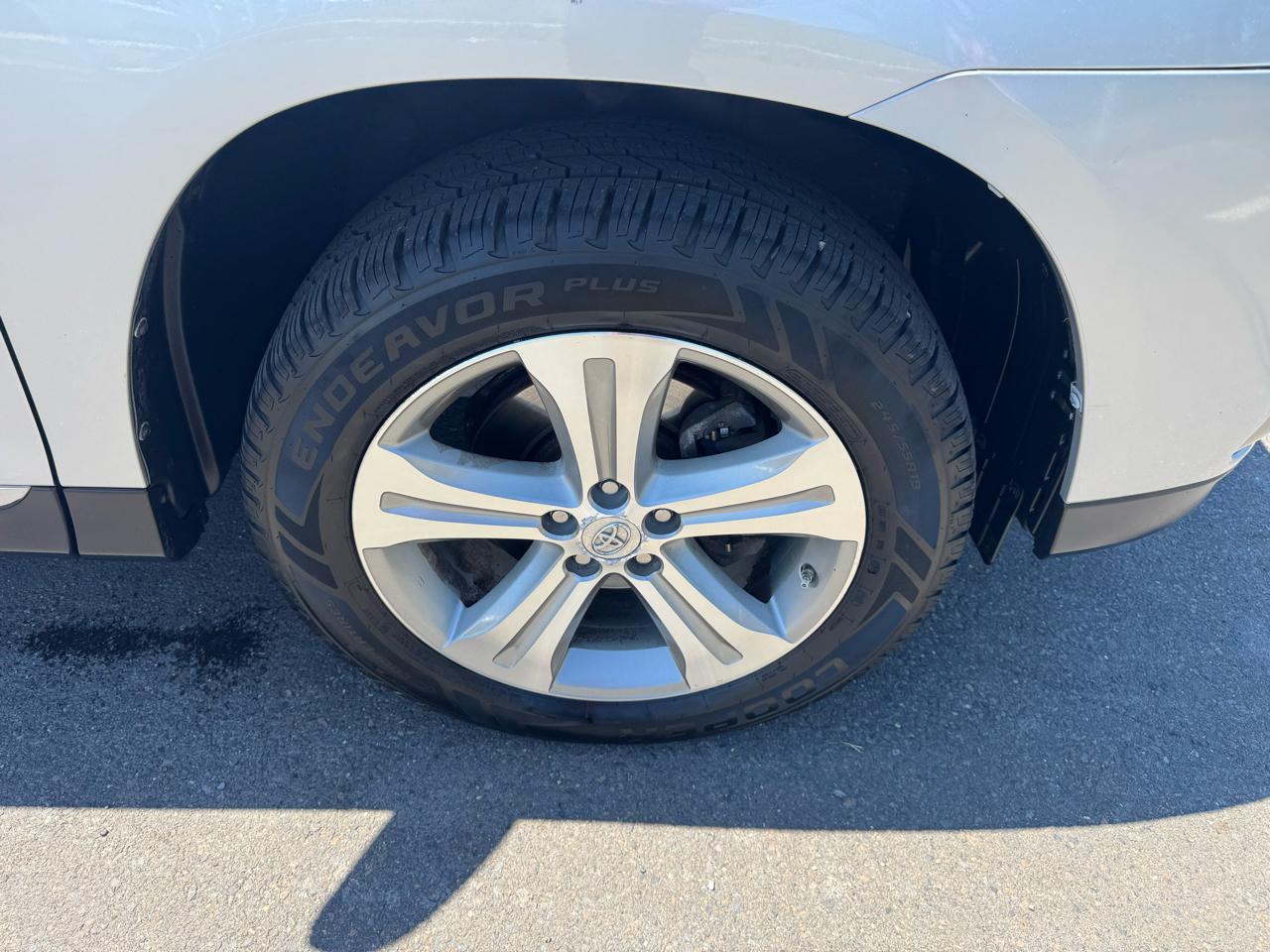 Toyota Highlander 4WD 4dr V6 Limited (Natl) 2013