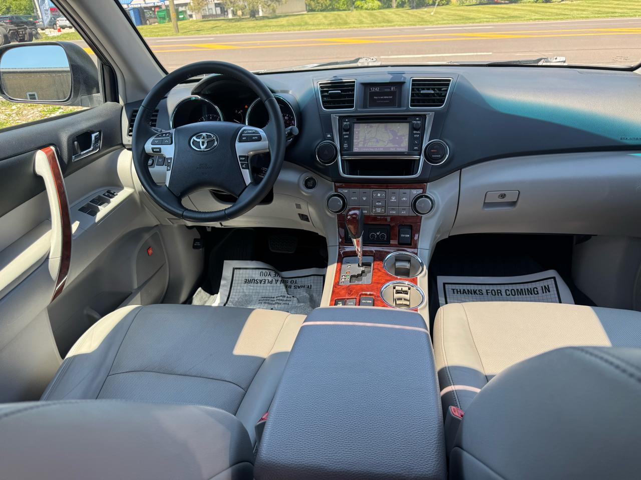 Toyota Highlander 4WD 4dr V6 Limited (Natl) 2013