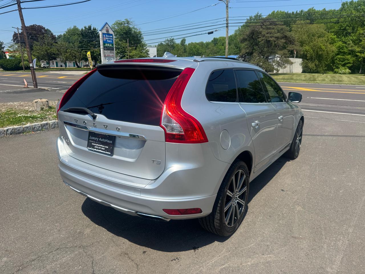 Volvo XC60 FWD 4dr T5 Drive-E Premier 2016